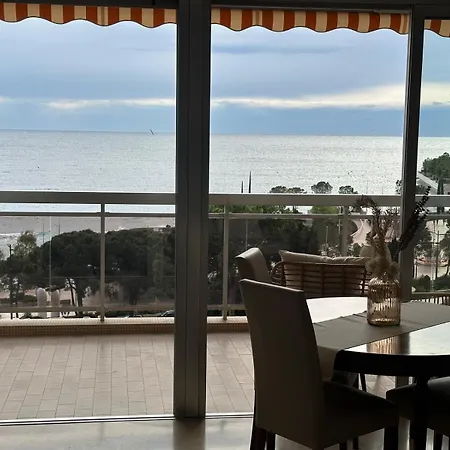 Maison Blanc 公寓 *